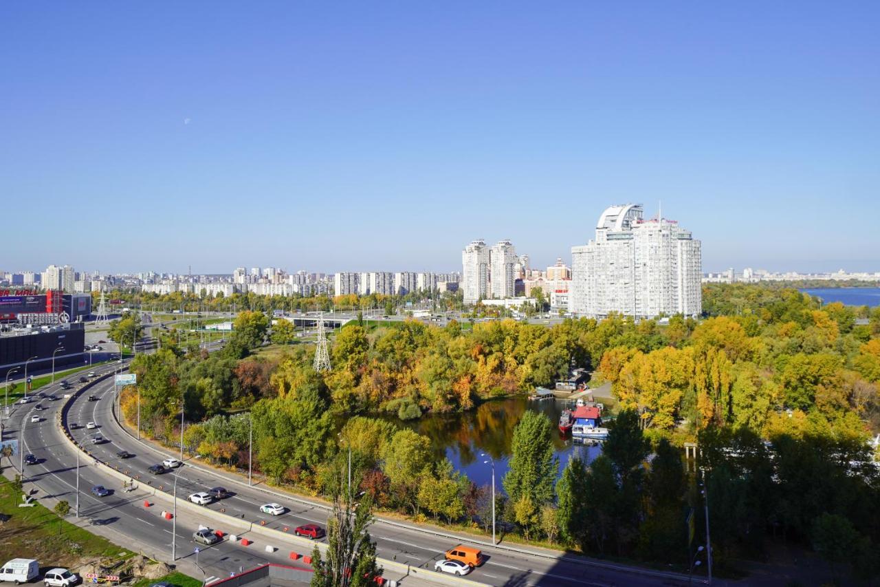 Myfreedom Апартаменти Метро Почайна, Оболонь Kiev Exteriör bild